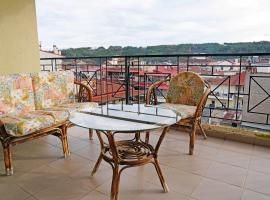 Central Grevena Retreat with Mountain Views, g&uuml;nstiges Hotel in Grevena