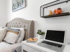 * Stylish Place In The Heart Of Orange County *