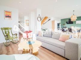 Appartement d’exception face au port de Quiberon, готель у місті Кіберон