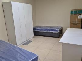 The Lavender Residence, Hotel in Belhar