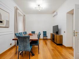 Casilina Luxury Apartment, logement avec cuisine &agrave; Rome