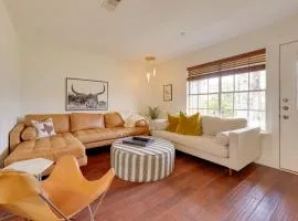 6 Mi to Dtwn Austin Home with Screened Porch and Yard
