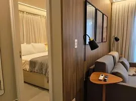 NOVO e Impecável • 1 Quarto • pertinho do LETREIRO