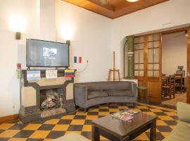 HOSTEL COLIVING STUDIO JUNIN, hotel a Junín