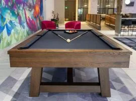 Modern Studio • Gym + Lounge with Pool Table