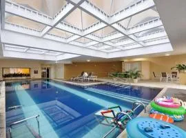 Alphaville Exclusivo Hospedagem Moderna a Passos do Centro Comercial