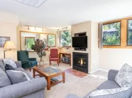 Telluride Lodge 405 by AvantStay Close to Slopes Town