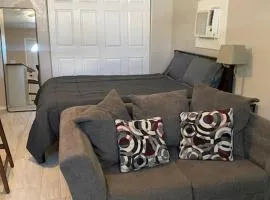 Relaxing Central Studio-Close to Everything