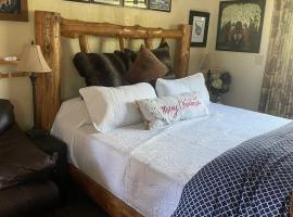 Stewart Chalet @ Yosemite/Bass Lake, ξενοδοχείο σε Bass Lake