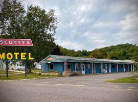 Scotty's Motel, hotel i Munising