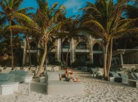 Sana Tulum Beachfront Boutique Hotel, hotel in Tulum