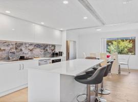 Kookaburra Ivy, hotel em Hawks Nest