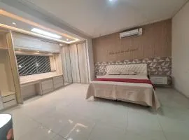 Casa com Piscina px Av Holandeses a 2km da Praia Araçagy
