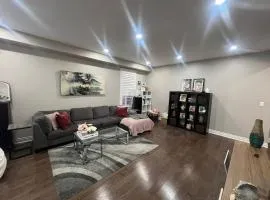 Luxury 5BR Home with Spa Bath