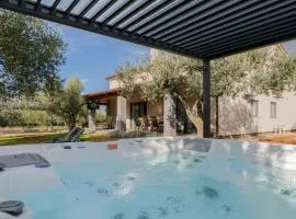 Nice Home In Fazana With Wifi