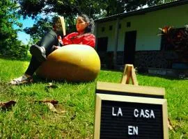 La casa en la estación cocornà