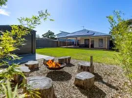 Catch & Relax - Pet Friendly - 4 Mins Walk to Beach
