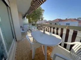 Appartement central à Arcachon, proche plages et commerces, avec terrasse et parking privé - FR-1-474-141