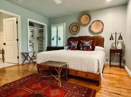 The Chaska House & Cottages