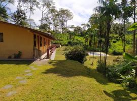 Mindo Loma Bird Lodge, ξενοδοχείο σε Tandayapa