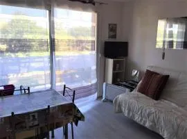 Studio 3 personnes avec loggia et parking à 300m de la plage - FR-1-837-60