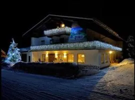 Haus Enzian Apartments