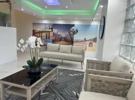 Sandz accomodation at 108