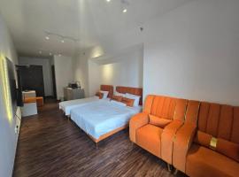 K Avenue Kota Kinabalu by Merveille Estate - Sabah, hotel v destinaci Donggongon