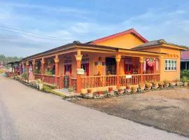 Kak Yah Homestay Gunung Ledang