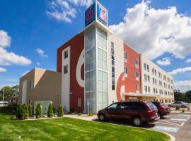 Motel 6-South Bend, IN - Mishawaka, ξενοδοχείο σε Σάουθ Μπεντ