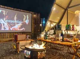 가평 스페인마을 풀램핑 Spanish Village Poolamping