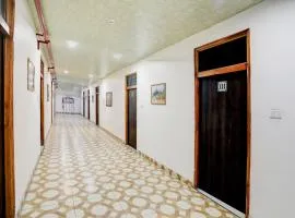 Hotel O The Royals Inn