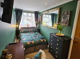 Double room with separate private kitchen