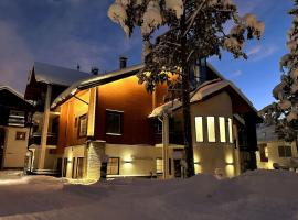 Alppitalo apartment in the center Karhunvartija 7, hotel a Korospohja