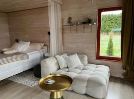 Beachboog LAHEMAA, отель в городе Kuusalu