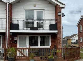 30 Waterside, hotel in Corton