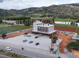 R2B Grand Hotel, hotel v destinaci Kolār