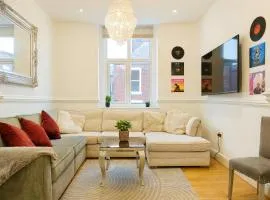 Sidemersey Livings - Spacious Loft for bigger groups - Very Central and Cosy