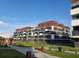 Apartamenty Ceglana Park- KLIMATYZACJA- piękne osiedle- nowe luksusowe mieszkanie z biurkiem
