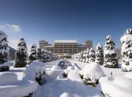 Qafqaz Riverside Hotel