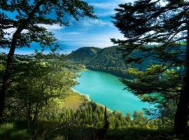 Maison au coeur du Jura - 4 chambres - 9 couchages, hotel in Champagnole