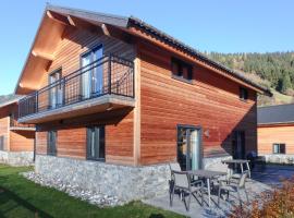 Chalet Nähe Afritzsee, hotel in Scherzboden