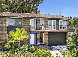 Ground floor Apartment with Private Entry AC WiFi Suite, hotel i Cockle Creek