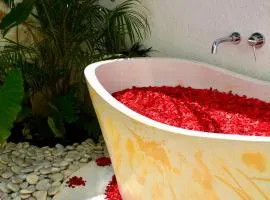 The Balangan Hotel Uluwatu - 2min to Beach & 5min to Bali's Best Golf