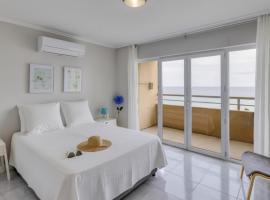 Ocean View! 2-Bedroom Cosy Condo, хотел в Портиман
