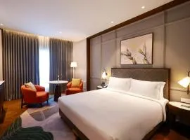 新德里马尤尔维哈尔诺伊达假日酒店