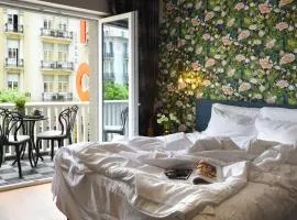 The Oscar Olympic Hotel