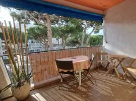 Lovely studio in the city center near the beach