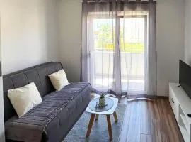 Lovely Apartment In Vir With Wifi