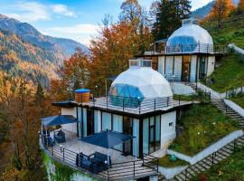 Sairme Glampings, hotel com banheiras de hidromassagem em Sairme